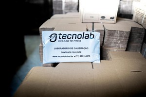 empresa de envelope plástico awb